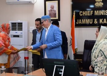 CM Omar Abdullah hands over regularisation orders to CPWs of School Education Department