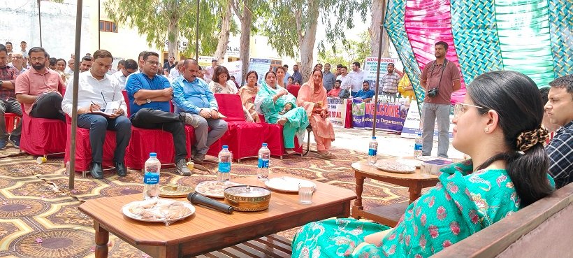 DC Samba convenes Block Diwas at Suchani