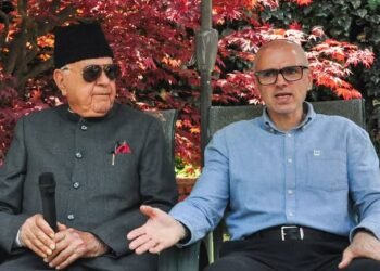 Dr. Farooq, Omar Abdullah condole demise of brother of MLA Ali Mohammad Dar
