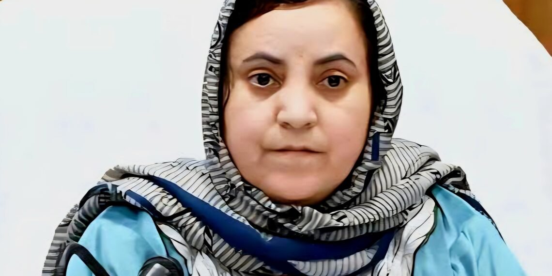 Sakeena Itoo visits Budgam victim’s family, expresses solidarity