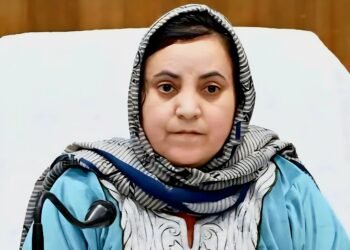 Sakeena Itoo visits Budgam victim’s family, expresses solidarity