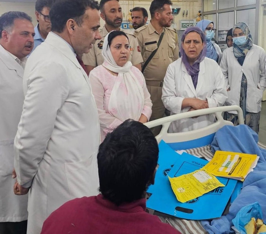 Sakeena Itoo visits SKIMS Soura, reviews healthcare services, patient care facilities