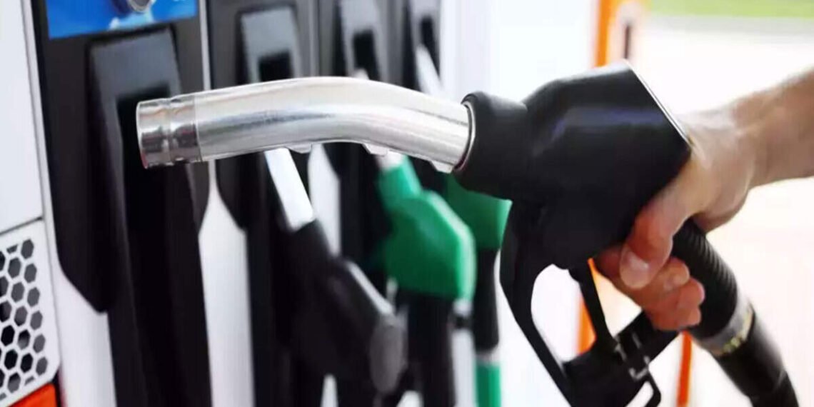 Petrol Prices Again Up by ₹2.61, Diesel by ₹2.71; Fourth Hike in Less Than 2 Weeks