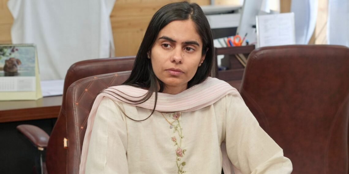 Administrative Secretary reviews Progress of Ladakh Rural Livelihood Mission, Emphasizes Strengthening SHGs and Market Linkages 