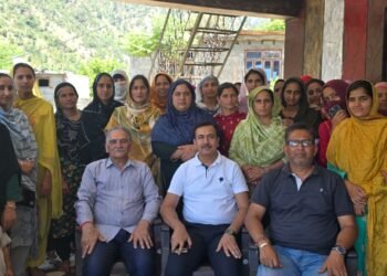 CAO Ramban and KVK scientist visit mushroom cultivation training programme at Maitra