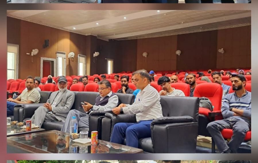 Controller LMD conducts extensive tour of Baramulla