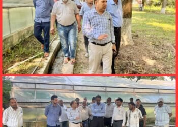 Director of Horticulture Jammu reviews development activities in Poonch district