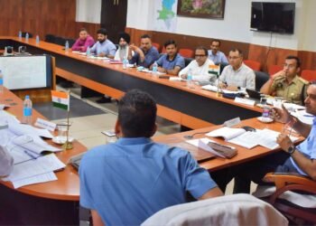Div Com chairs board meeting of Shri Shiv Khori Shrine Board