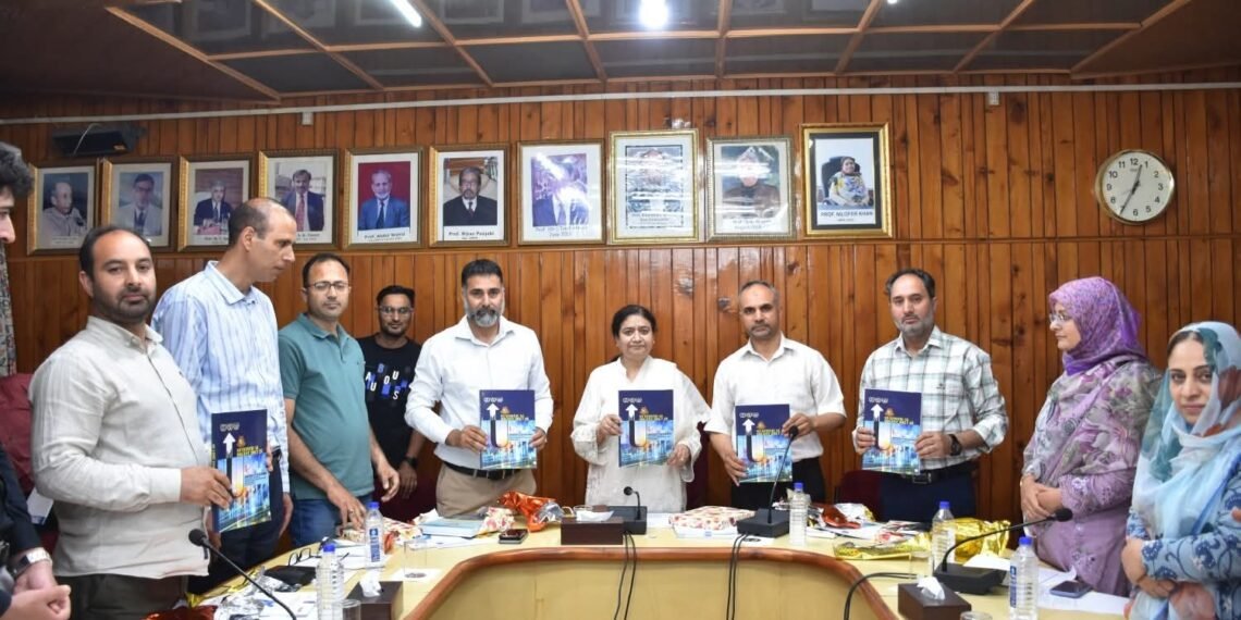 The Directorate of Internal Quality Assurance (DIQA) organised a brainstorming session for the Nodal Officers of Departmental