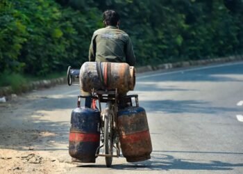Commercial LPG prices hiked by Rs 42 per 19-kg cylinder; no change in domestic cooking gas rates