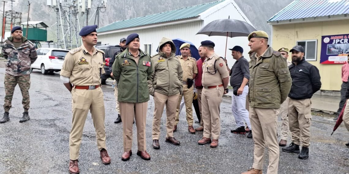 IGP Kashmir Reviews Security, Logistical Arrangements at Baltal Base Camp for Amarnath Yatra 2026
