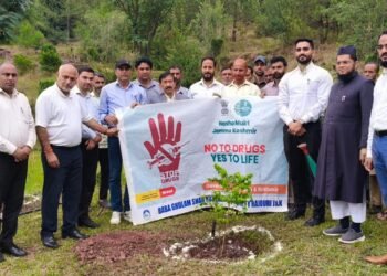 BGSBU organizes Plantation Drive “Ek Ped, Nashey Ke Viruddh”