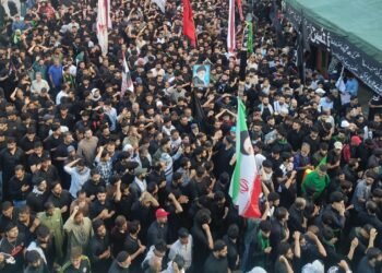 Sea of mourners floods streets as 8th Muharram procession begins in Sgr