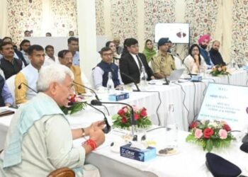 LG Sinha Reviews Baltal Yatra Preparations, Directs Departments to Ensure Safe, Hassle-Free Pilgrimage