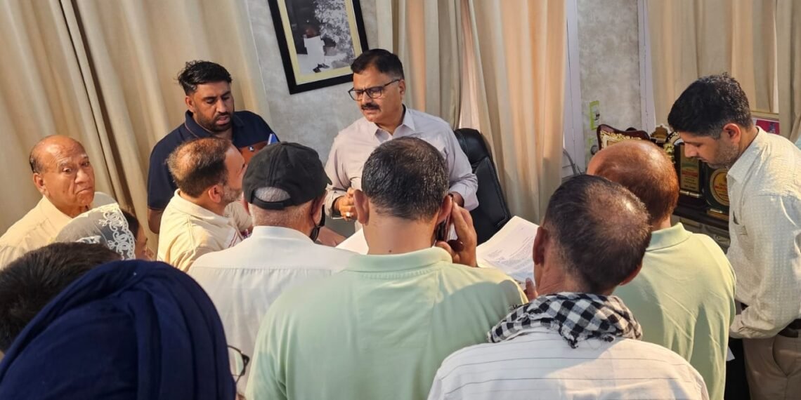 Javed Rana meets Jammu delegations, orders priority action on water supply, forest rights, tribal welfare