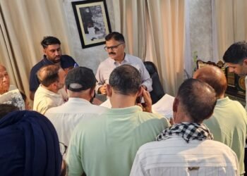 Javed Rana meets Jammu delegations, orders priority action on water supply, forest rights, tribal welfare