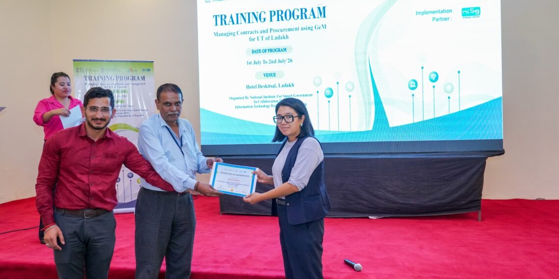 Two-Day Training Programme on Managing Contracts and Procurement Using GeM Concludes in Leh