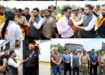 DC Srinagar, SSP extend warm welcome to first batch of Shri Amarnath Ji Yatra Pilgrims at Panthachowk