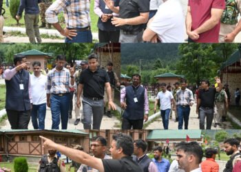 Div Com Kashmir visits Nunwan Base Camp