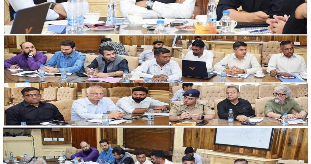 Div Com chairs Airfield Environment Management Committee Meeting