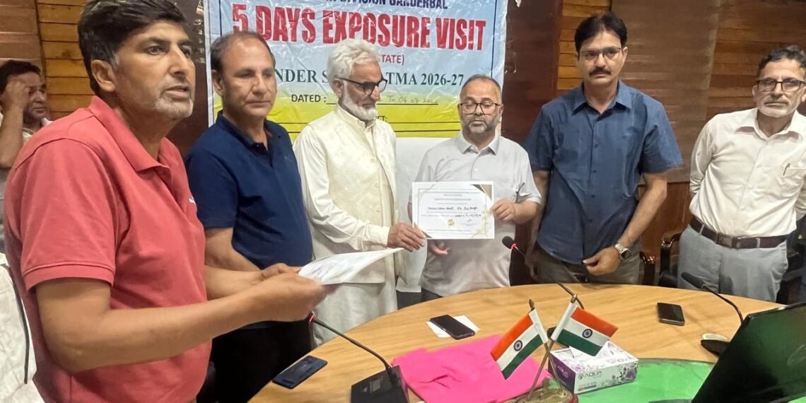 Five-Day Farmers’ Exposure Visit concludes at Directorate of Agriculture Kashmir