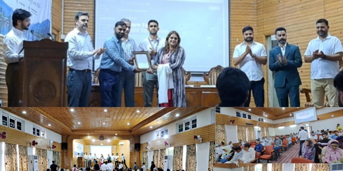 Bilal Bhat Honoured with Award for Outstanding Social Service at Gandhi Bhawan,University of Kashmir