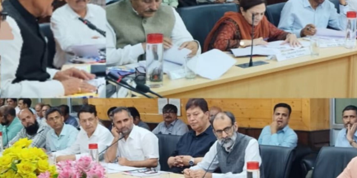 Slathia chairs PAC meeting, examine C&AG’s audit paras pertaining to Jal Shakti Department