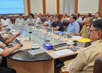 Javed Rana reviews PHE, I&FC functioning in Jammu Division; stresses uninterrupted water supply, robust flood preparedness