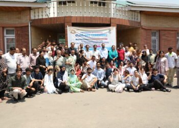 KU’s National Youth Parliament champions have been flagged off for New Delhi to be honoured at Parliament House, the country’s highest legislative institution