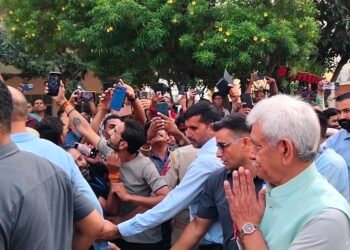 Lieutenant Governor reviews arrangements for pilgrims at Bhagwati Nagar Yatri Niwas