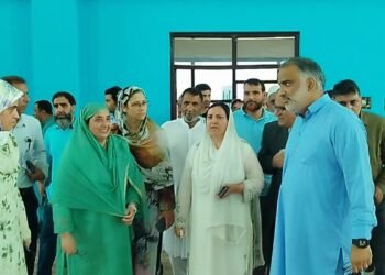 Sakeena Itoo visits GDC Women Zakura Srinagar