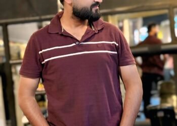 Young Contractor Buhroo Aanish: A Rising Name from  Bandipora