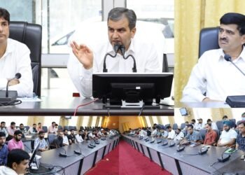 DC Ramban reviews preparedness for Digital Crop Survey