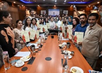 Sakeena Itoo distributes appointment orders to 27 AYUSH Medical Officers at Srinagar Calls upon new appointees to uphold spirit of service, compassion and professionalism
