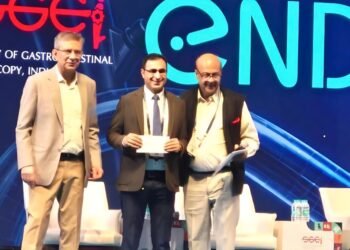 Proud Moment for Kashmir: Dr Hameed Raina Wins First Prize at National ENDOCON conference 2026 ,New Delhi