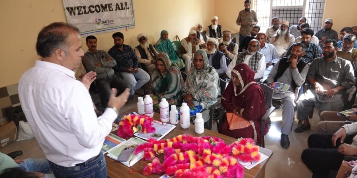 Animal Husbandry Extension & Publicity Wing Jammu conducts IEC activities in Rajouri, Poonch