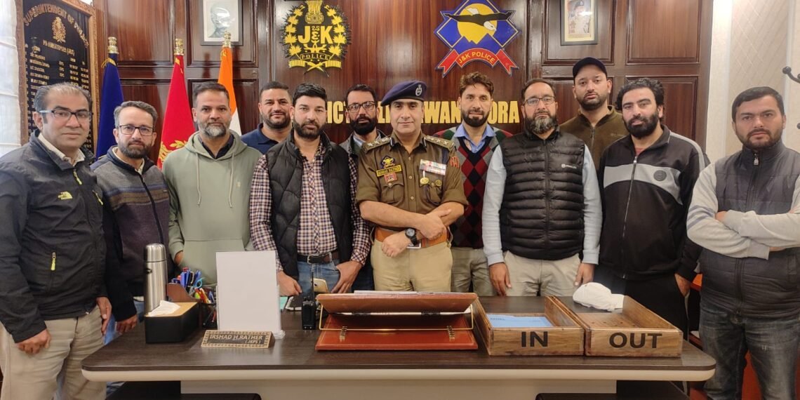 SSP Awantipora Interacts with Media Fraternity of Police District Awantipora